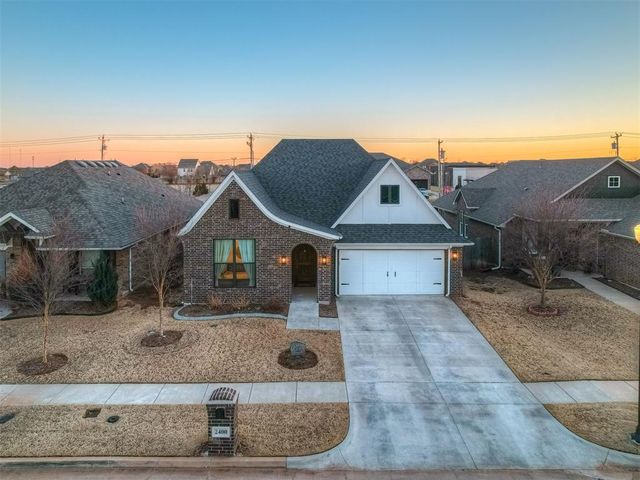 2400 NW 179th Terrace, Edmond, OK 73012