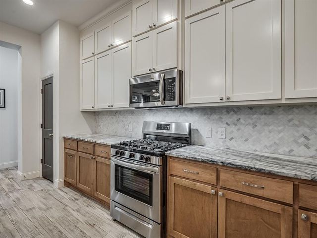 2400 NW 179th Terrace, Edmond, OK 73012