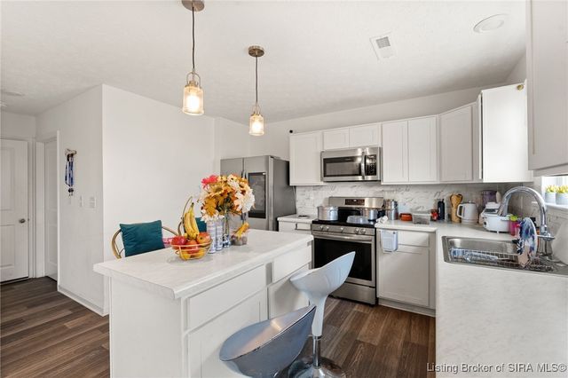 7994 Kismet Drive, Charlestown, IN 47111