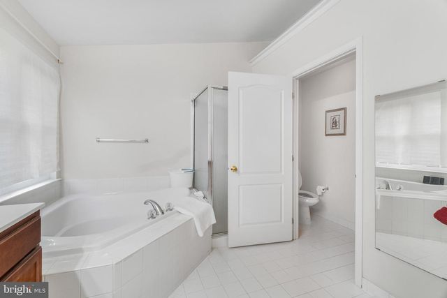 43729 STOKE CHAPEL TER, Ashburn, VA 20148