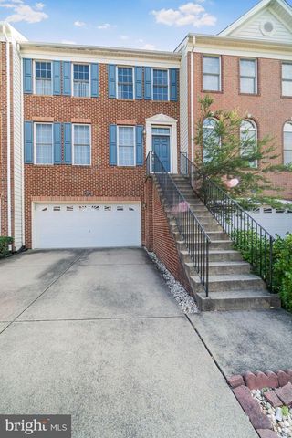 43729 STOKE CHAPEL TER, Ashburn, VA 20148