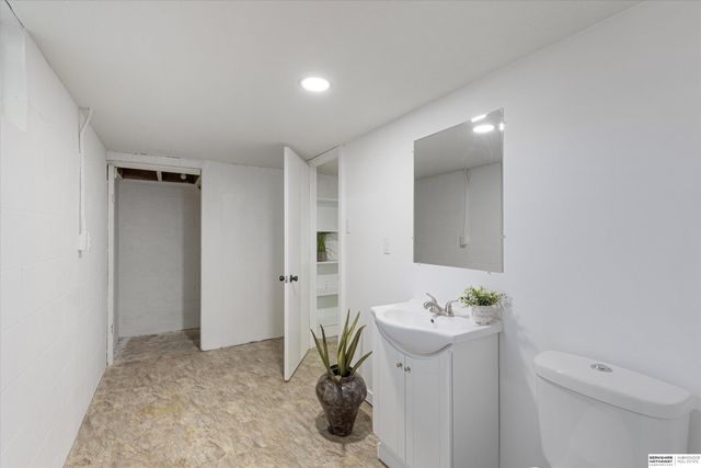 7324 Frederick Avenue, La Vista, NE 68128