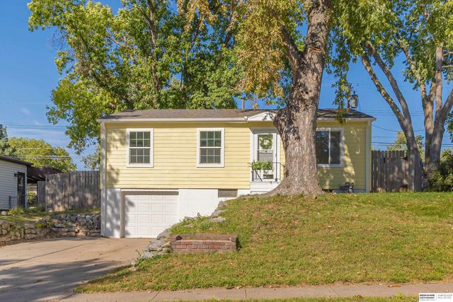 7324 Frederick Avenue, La Vista, NE 68128