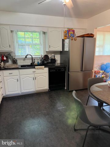 9515 PIN OAK ST, Clinton, MD 20735