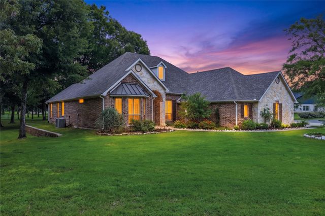 271 Private Road 5943, Yantis, TX 75497