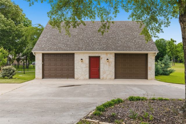 271 Private Road 5943, Yantis, TX 75497