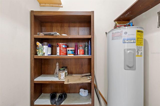 5000 DOVER CIRCLE, Orlando, FL 32807