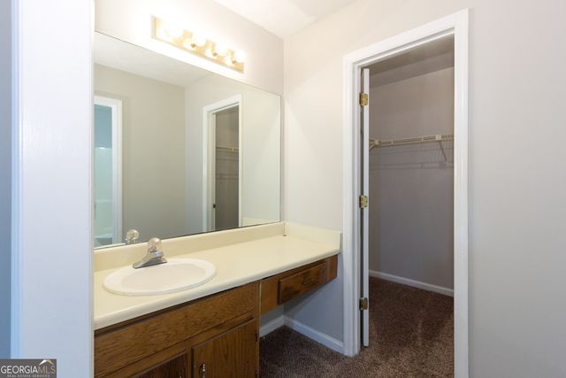 141 Brownsmill Drive, Grayson, GA 30017