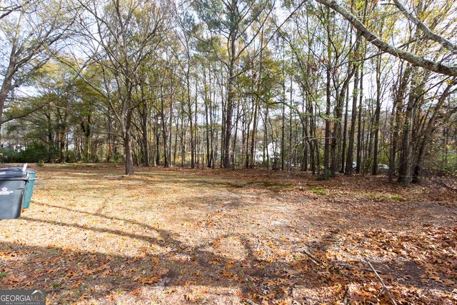 141 Brownsmill Drive, Grayson, GA 30017