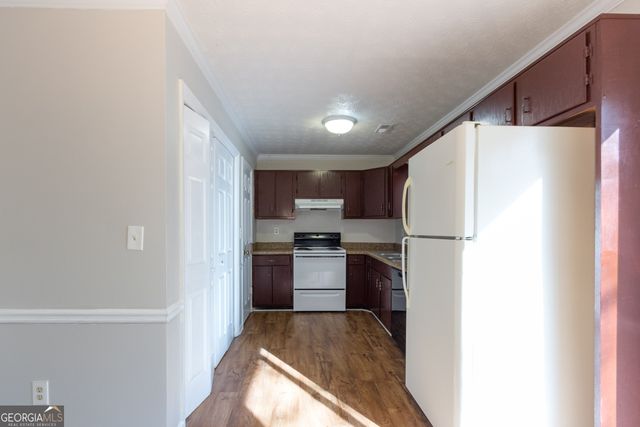 141 Brownsmill Drive, Grayson, GA 30017