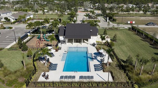 657 SE Ranch Oak Circle, Port St. Lucie, Port St Lucie, FL 34984