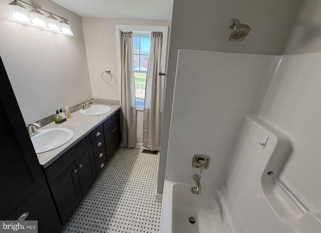 7130 BROWNSVILLE ROAD, Fayetteville, PA 17222