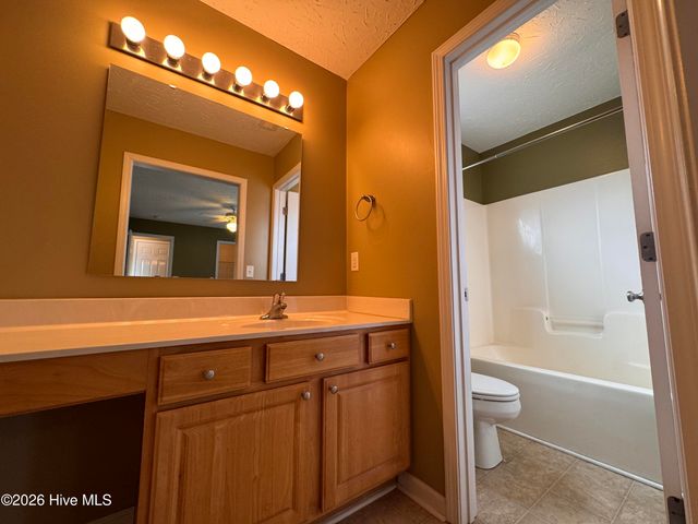 9497 Huckabee Drive NE, Leland, NC 28451