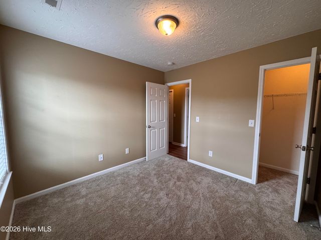 9497 Huckabee Drive NE, Leland, NC 28451