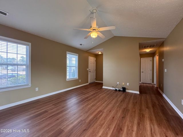 9497 Huckabee Drive NE, Leland, NC 28451