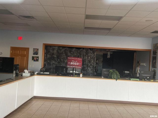 1548 52ND Avenue, Moline, IL 61265