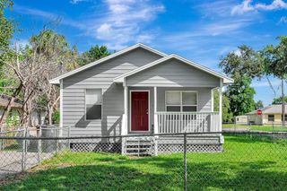 304 21ST STREET W, Palmetto, FL 34221