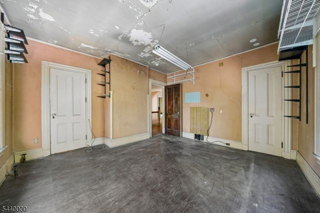 279 Scotland Rd, South Orange Village Twp., NJ 07079