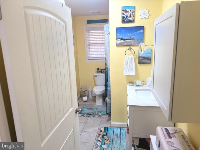 1157 GRANNY SMITH RD, Linden, VA 22642