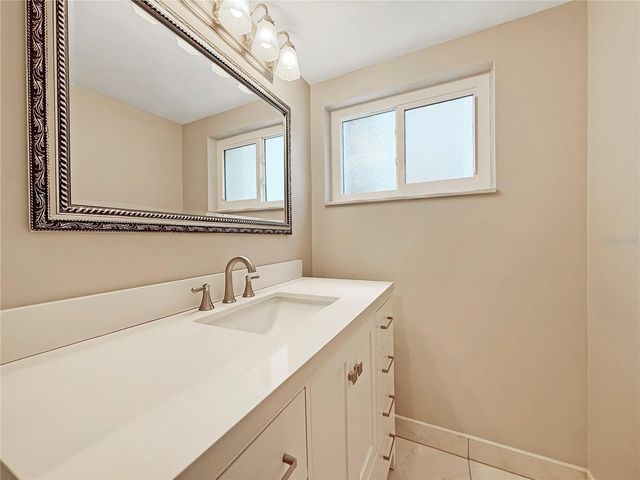 4607 W FIG STREET 209, Tampa, FL 33609