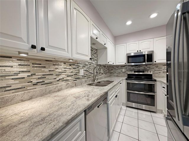 4607 W FIG STREET 209, Tampa, FL 33609