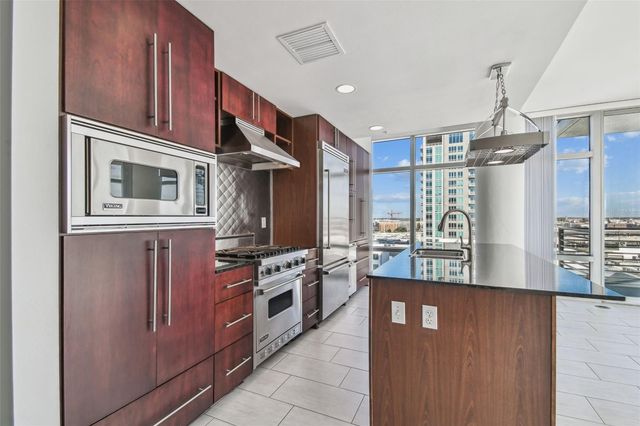 1208 E KENNEDY BOULEVARD 1115, Tampa, FL 33602