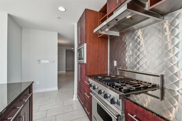 1208 E KENNEDY BOULEVARD 1115, Tampa, FL 33602