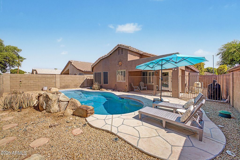 8812 W ADAM Avenue, Peoria, AZ 85382 — exterior