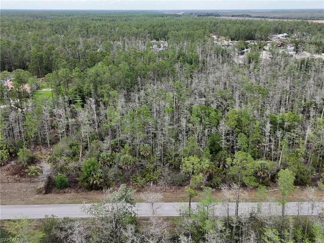 4671 2nd AVE SE, Naples, FL 34117