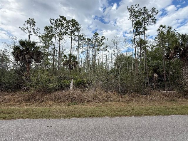 4671 2nd AVE SE, Naples, FL 34117