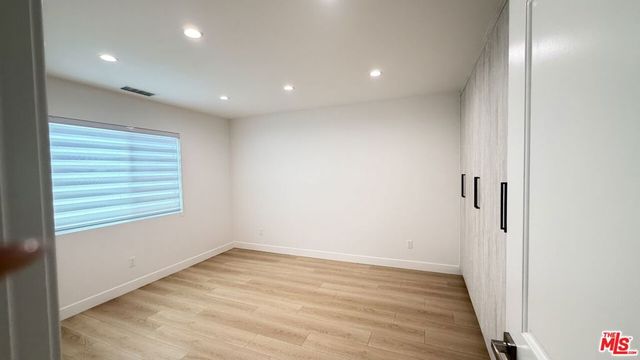 10554 Lanark Street, Sun Valley, CA 91352