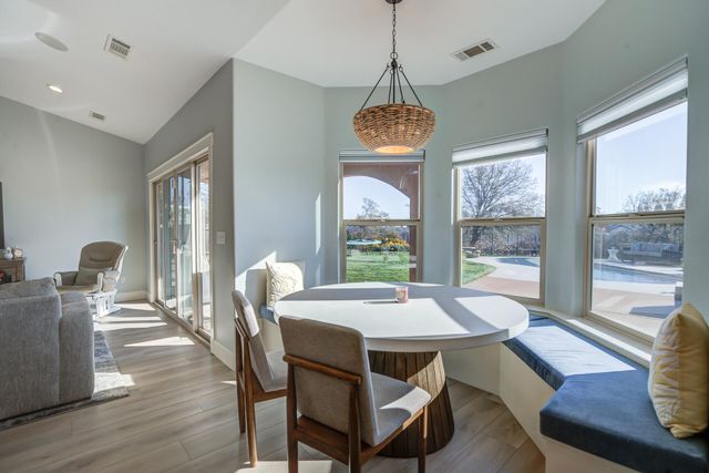 4105 Winter Green Court, Redding, CA 96001