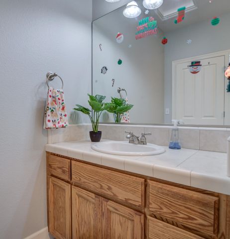 4105 Winter Green Court, Redding, CA 96001