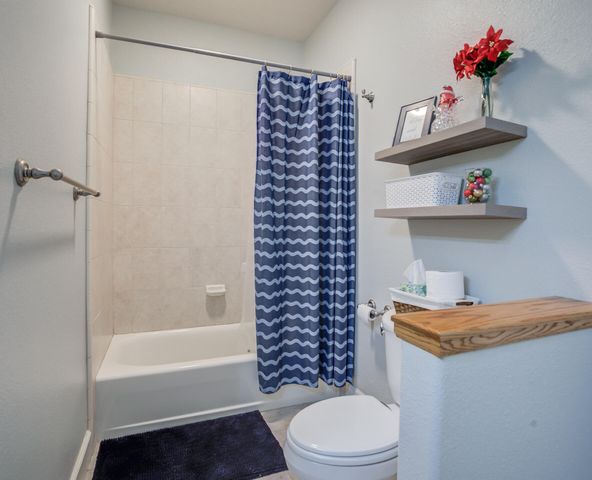 4105 Winter Green Court, Redding, CA 96001