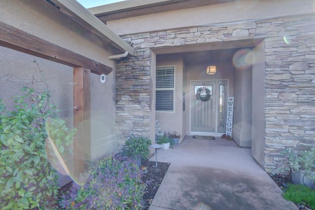 4105 Winter Green Court, Redding, CA 96001