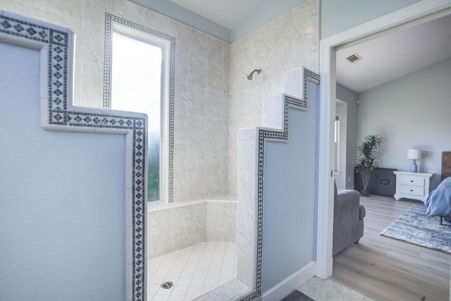 4105 Winter Green Court, Redding, CA 96001