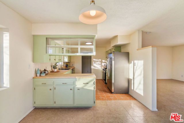 6391 Ruth Drive, Yucca Valley, CA 92284