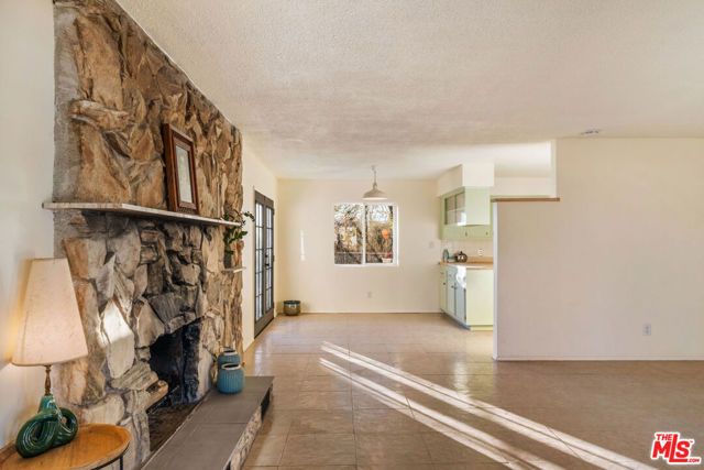6391 Ruth Drive, Yucca Valley, CA 92284