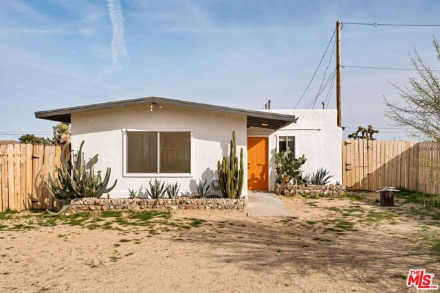 6391 Ruth Drive, Yucca Valley, CA 92284