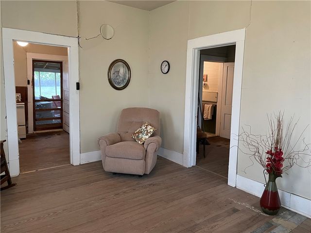 346 CR 352, Rosebud, TX 76661