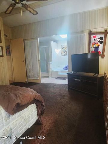 1334 Barefoot Circle N, Barefoot Bay, FL 32976