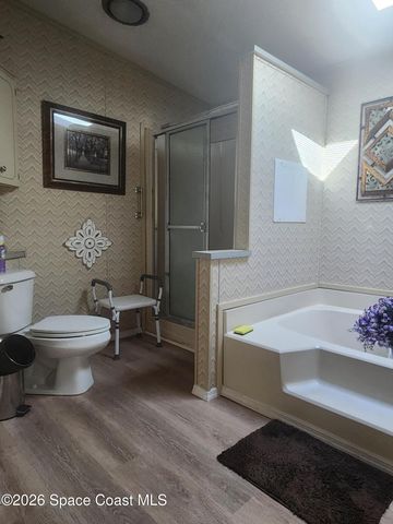 1334 Barefoot Circle N, Barefoot Bay, FL 32976