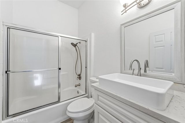 8689 Moody, Cypress, CA 90630