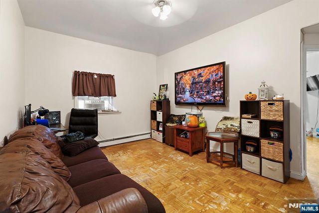 137 Devon Street, Kearny, NJ 07032