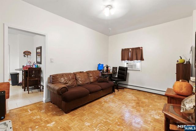 137 Devon Street, Kearny, NJ 07032