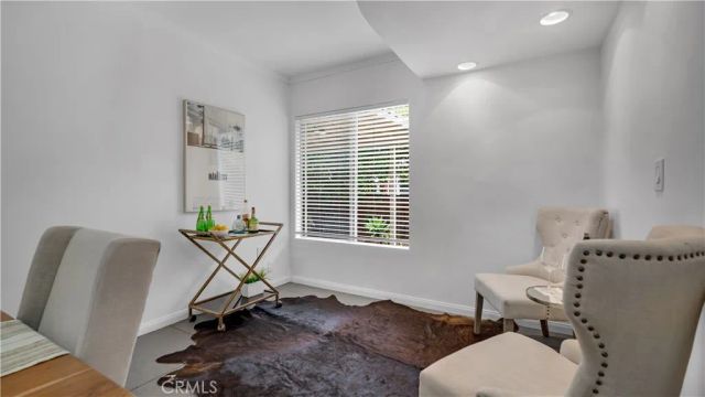10207 Camarillo Street, Toluca Lake, CA 91602