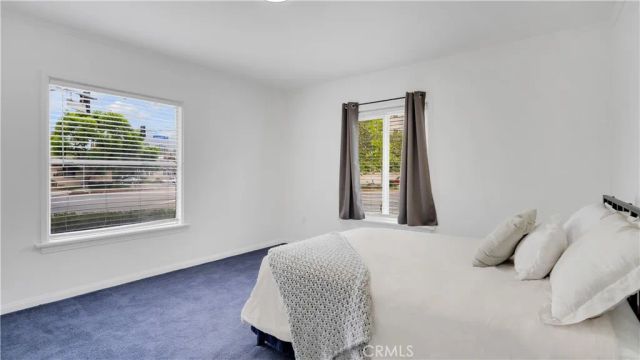 10207 Camarillo Street, Toluca Lake, CA 91602