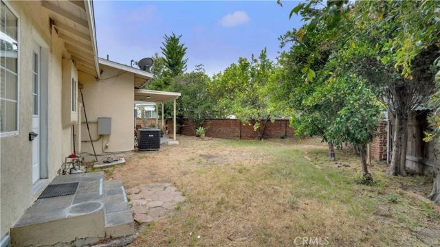 10207 Camarillo Street, Toluca Lake, CA 91602