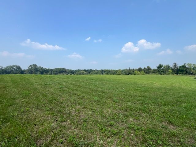 2020 Maritime Lane, Woodstock, IL 60098