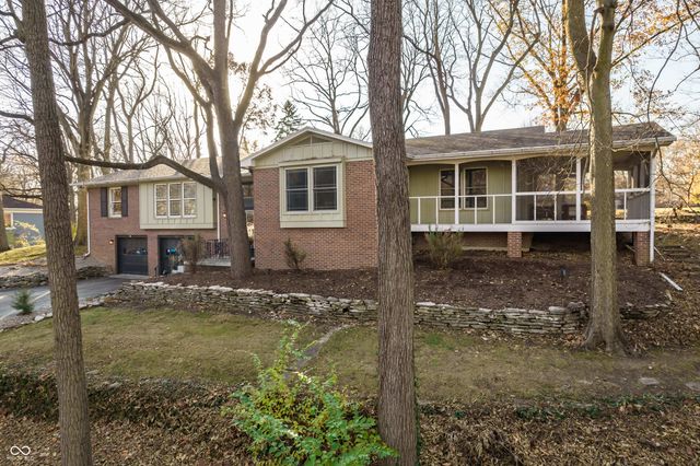 45 Spring Valley Drive, Anderson, IN 46011